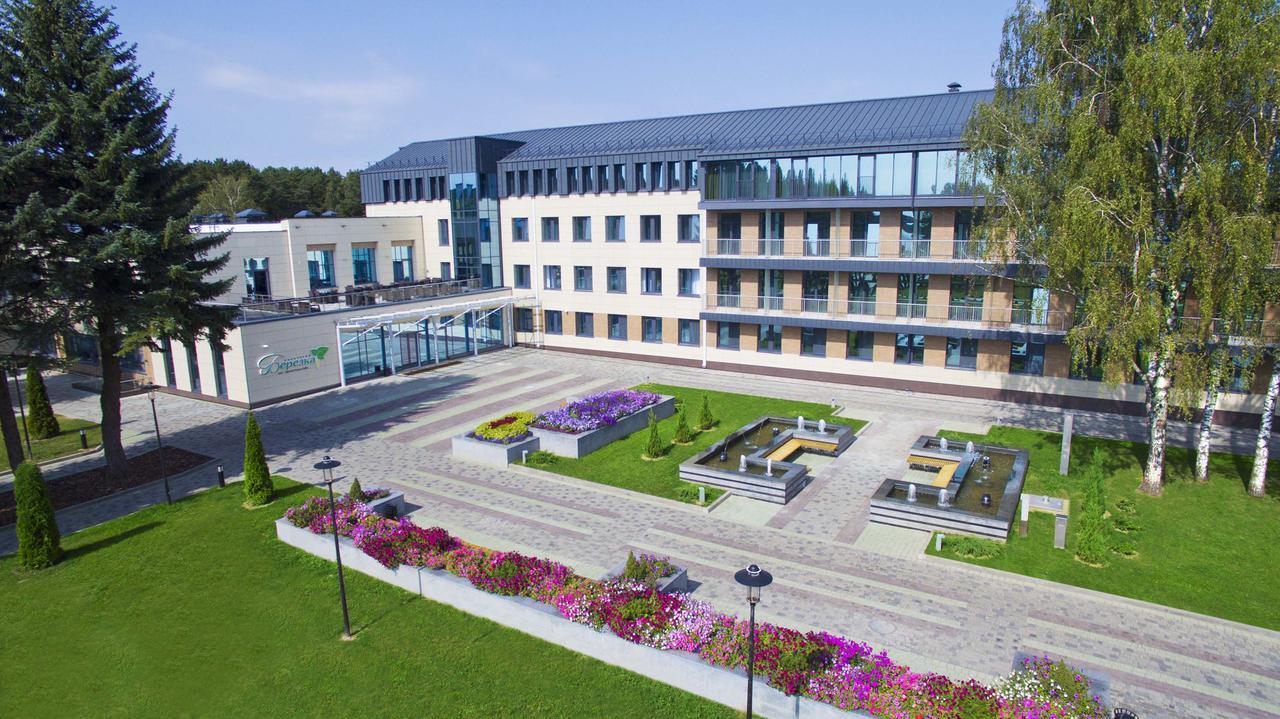 Berezka Health Resort & Spa Soligorsk Exterior photo